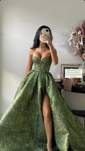Designer Gown For Party
